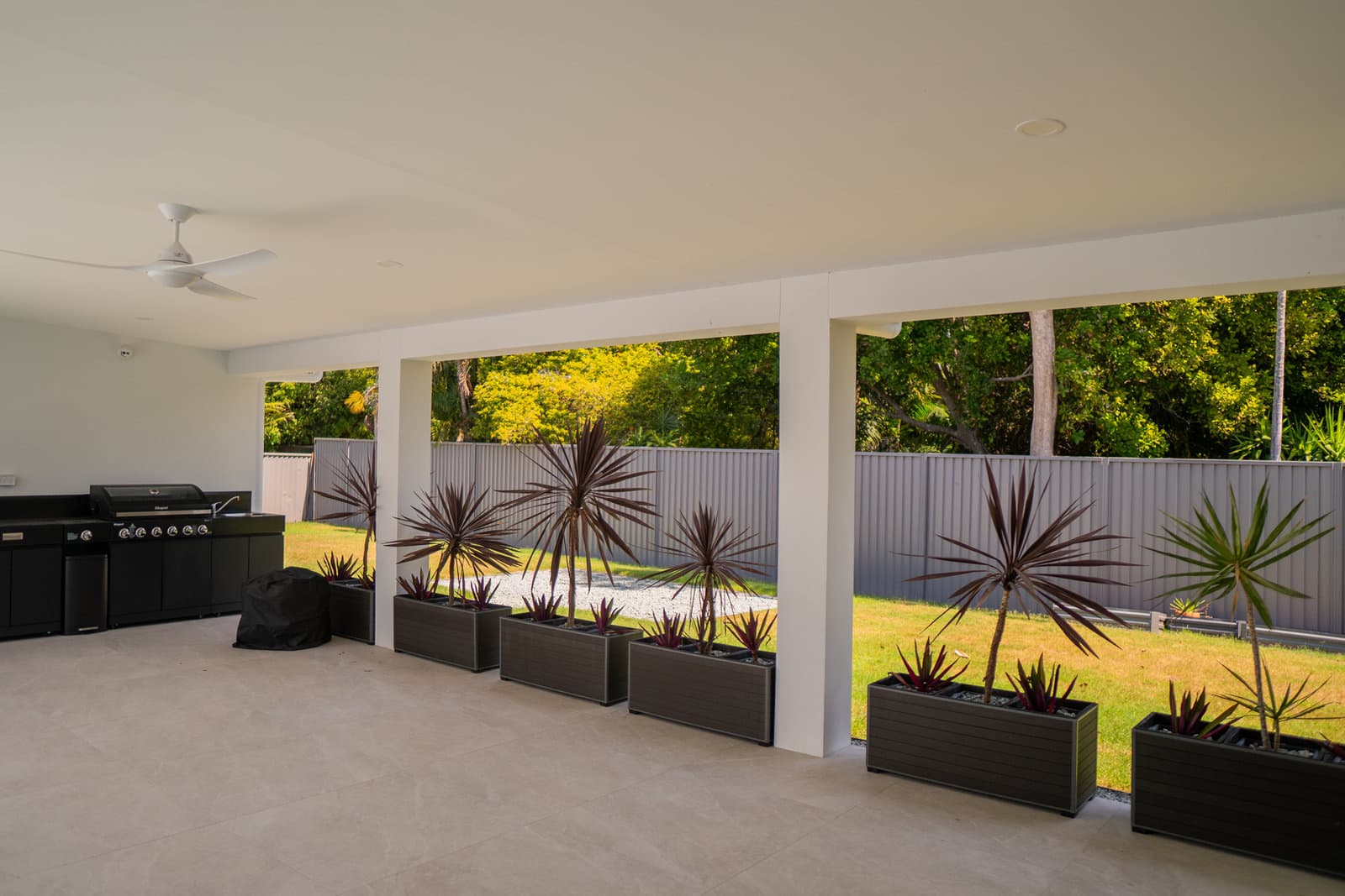Covered alfresco with planter boxes